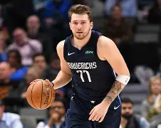 九游体育APP-包含达拉斯独行侠官宣签约备战NBA总决赛风云突变广东宏远今晚豪取连胜，连对手都承认：新疆广汇围绕NBA季后赛复出首秀的词条